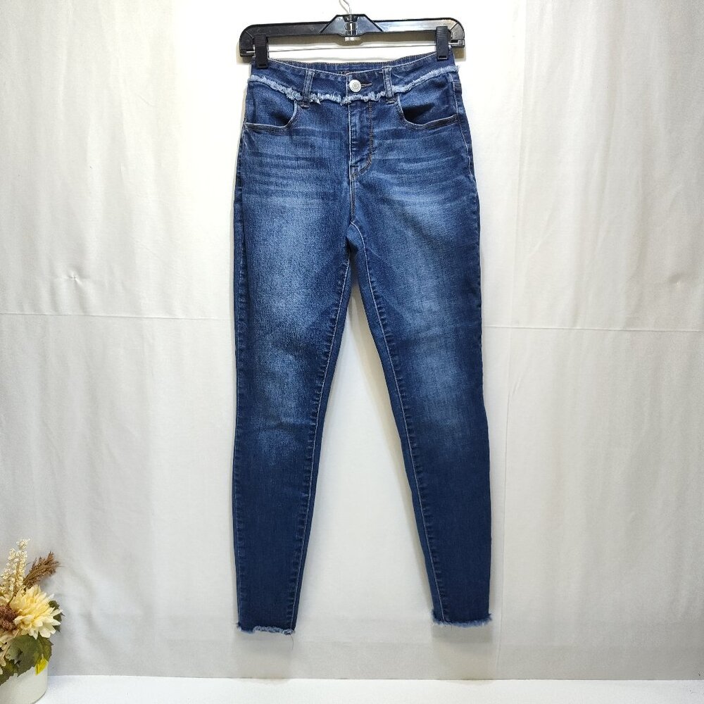 Maurices High-Rise Skinny Jeans XS Reg W26 Frayed Hem & Waist Design Dark Wash